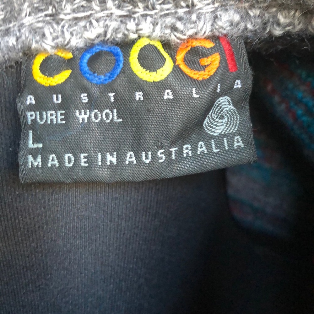 Coogi Sweater - Picture 9 of 9